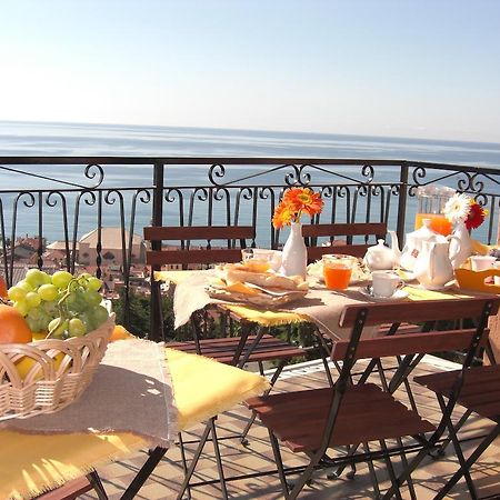 Pietra Preziosa Bed&Breakfast Pietra Ligure Zewnętrze zdjęcie